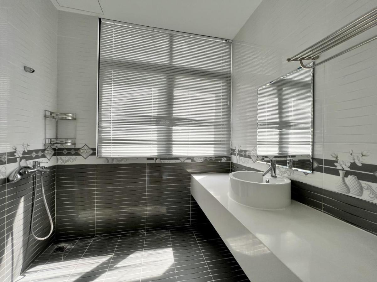 Ngan Ha Star Homestay - Grand World דואונג דונג מראה חיצוני תמונה